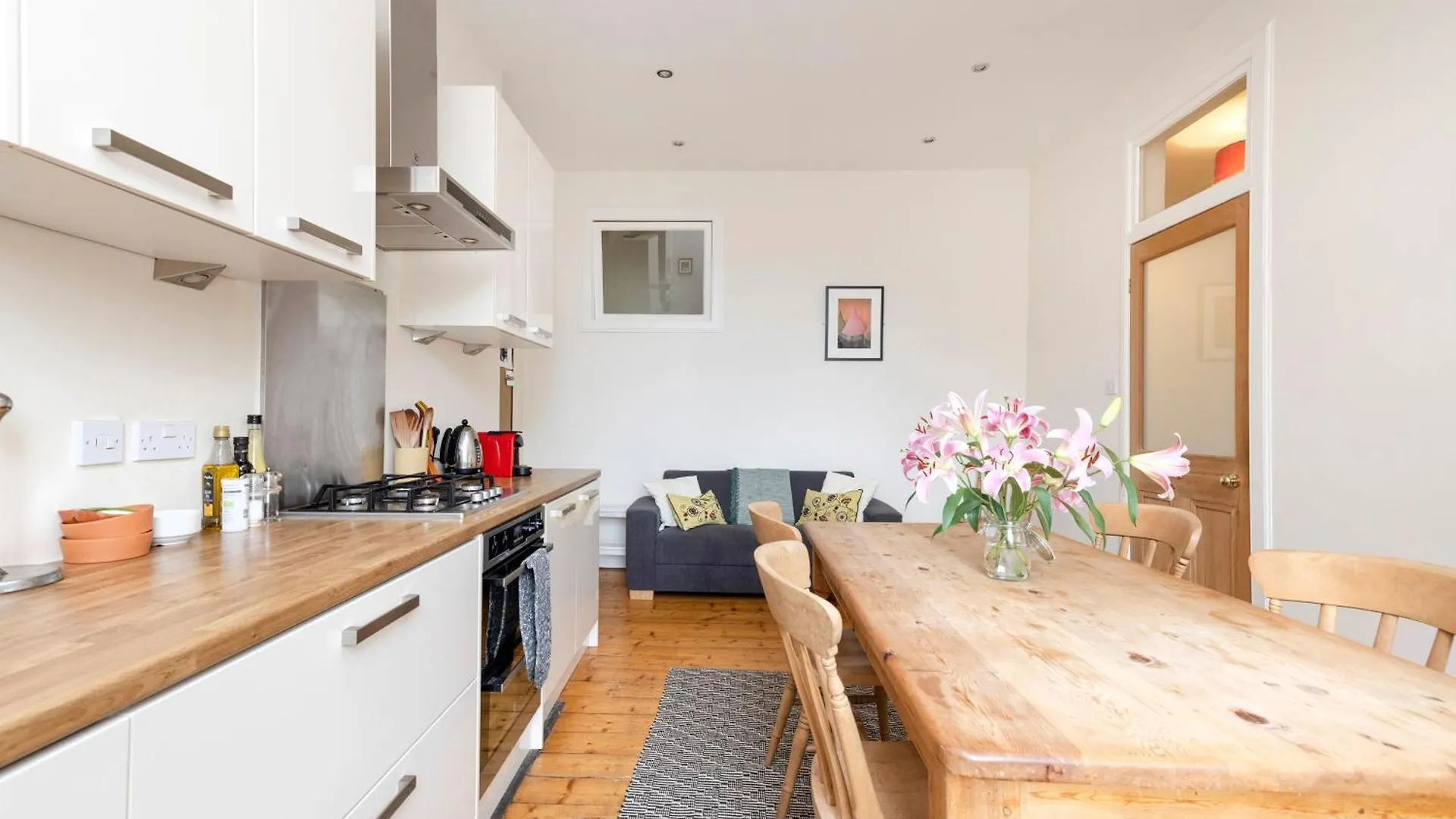 Tasteful 1-Bedroom Apartment Near Edinburgh Meadows United Kingdom